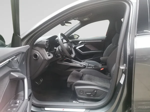 AUDI A3 Sportback PHEV (2026) — foto 14 van 16