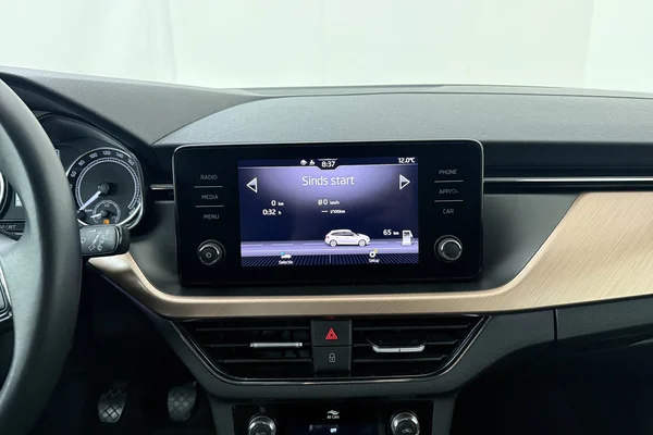 Skoda Scala (2022) — foto 3 van 19