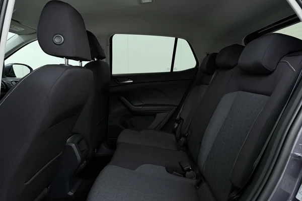 Volkswagen T-Cross — foto 15 van 16