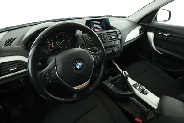 BMW 1-serie (2015) — foto 2 van 16