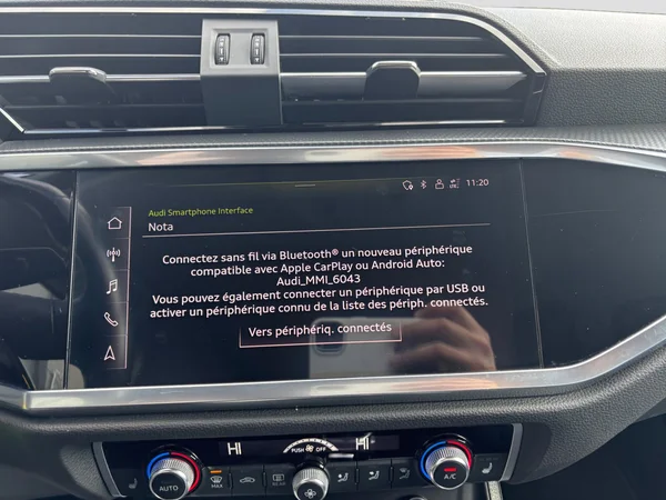 AUDI Q3 Sportback (2021) — foto 9 van 21