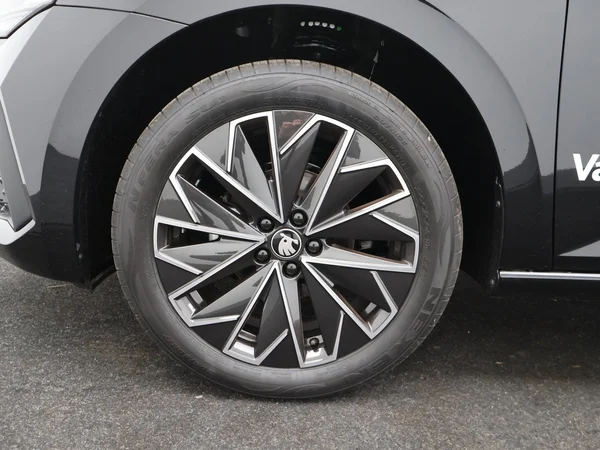 SKODA Scala (2026) — foto 15 van 24