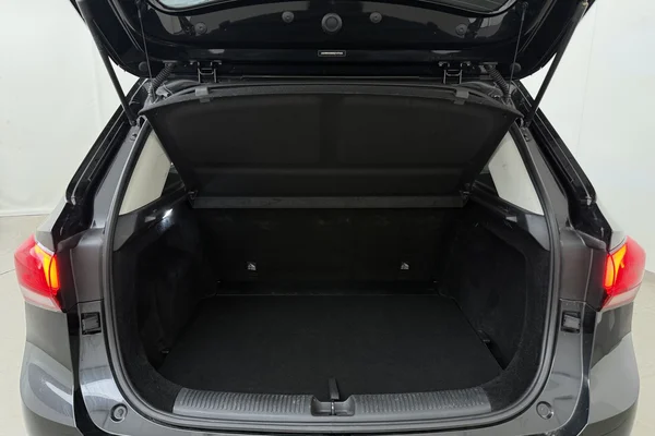 MG Zs (2025) — foto 17 van 21