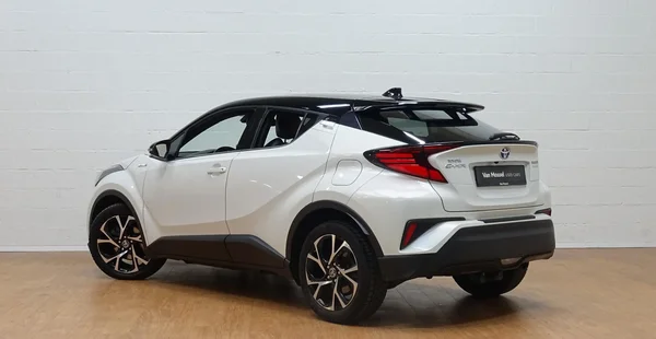 Toyota C-HR (2021) — foto 21 van 26