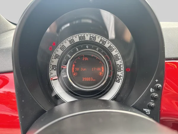 Fiat 500C (2021) — foto 6 van 16
