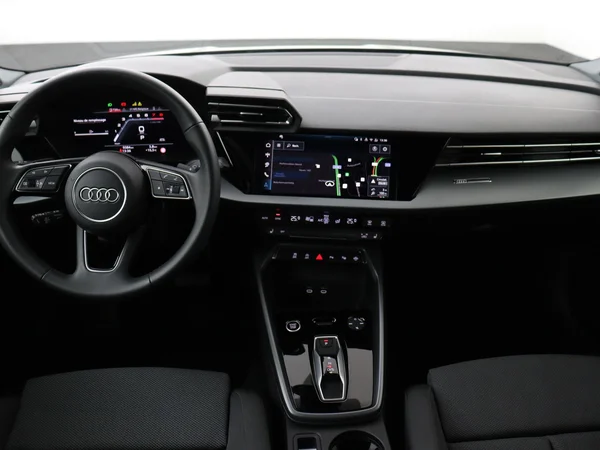 AUDI A3 Sportback (2025) — foto 15 van 18