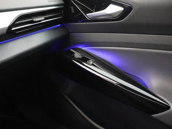 VOLKSWAGEN ID.4 (2024) — foto 13 van 29