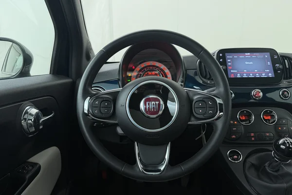 Fiat 500 (2021) — foto 2 van 19