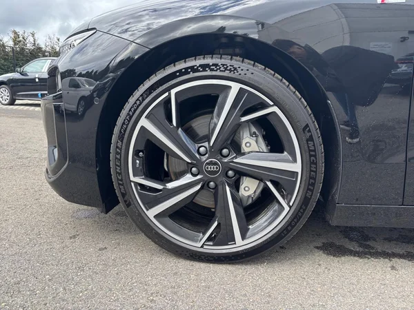 AUDI A6 Avant e-tron (2026) — foto 15 van 23