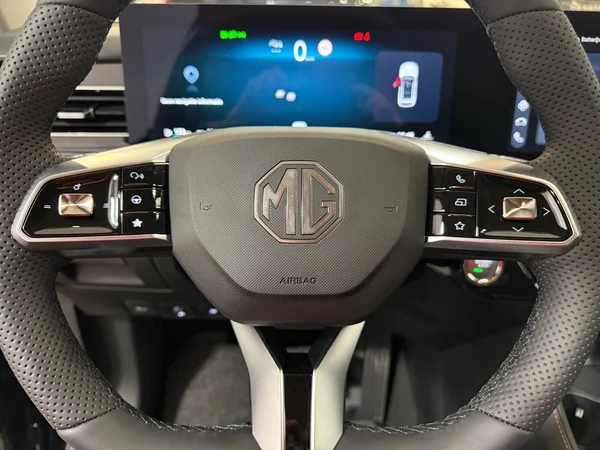 MG HS (2026) — foto 7 van 29