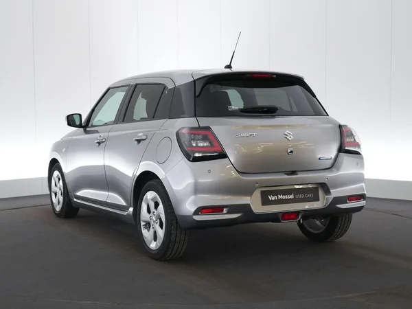 Suzuki Swift (2024) — foto 12 van 21