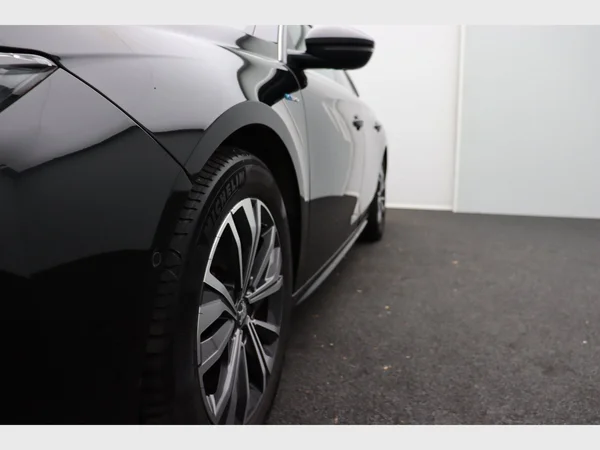 PEUGEOT 508 SW (2021) — foto 10 van 27