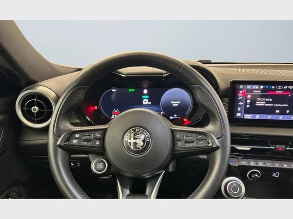 Alfa Romeo Tonale (2023) — foto 3 van 23