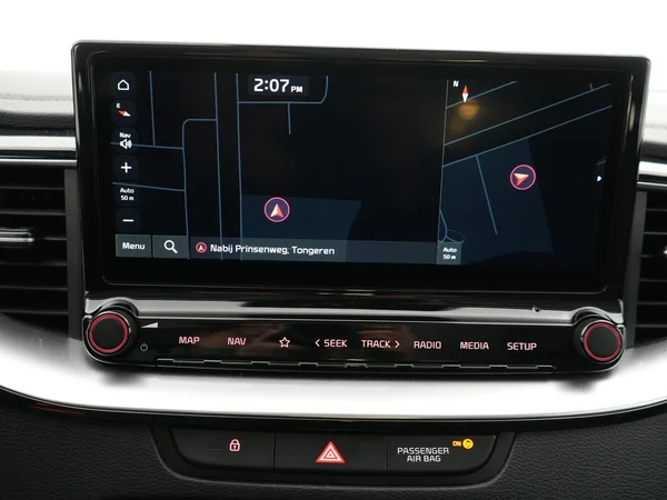 Kia Ceed (2024) — foto 9 van 23