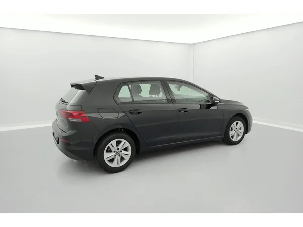 VOLKSWAGEN Golf VIII (2021) — foto 33 van 36