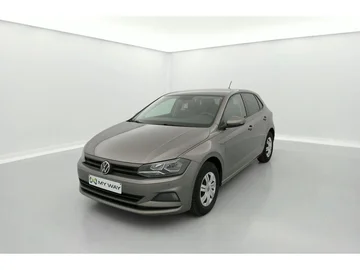 VOLKSWAGEN Polo d2090f37-2bd0-4dbf-a445-586b24330155