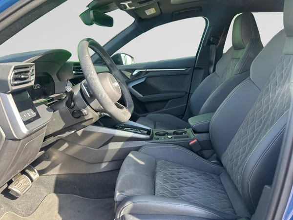 AUDI A3 Sportback PHEV (2025) — foto 2 van 24