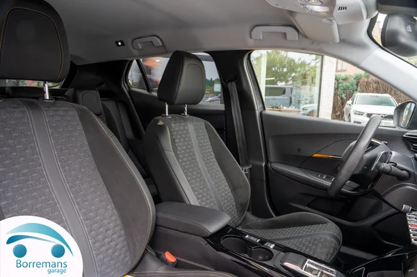 Peugeot 2008 (2022) — foto 16 van 45