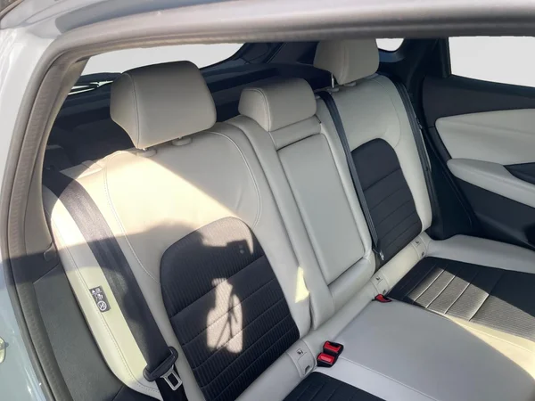 NISSAN Qashqai (2023) — foto 3 van 19