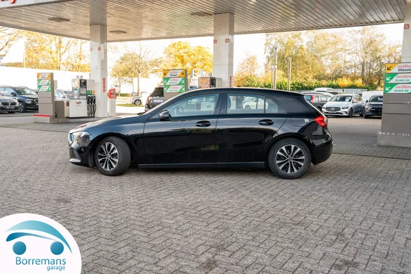 Mercedes-Benz A-160 (2022) — foto 36 van 39