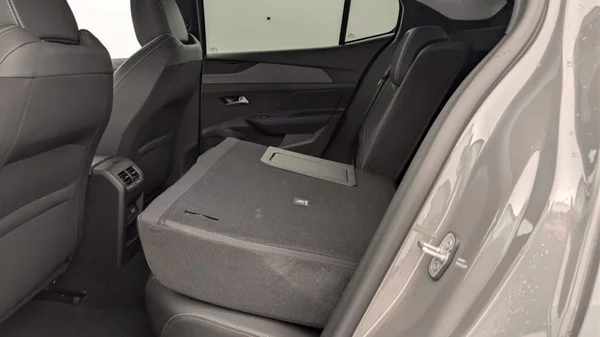 Peugeot 408 (2025) — foto 4 van 29