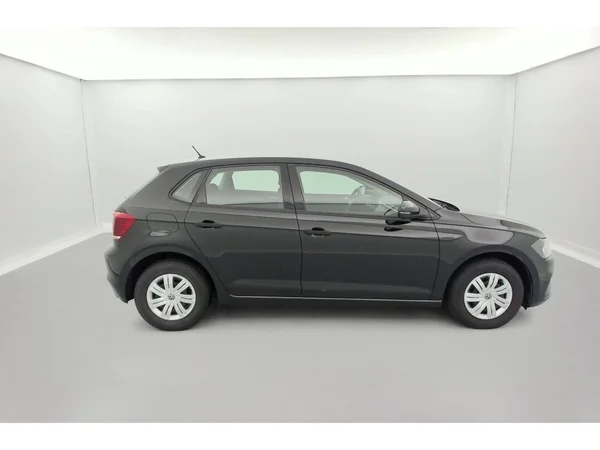 VOLKSWAGEN Polo (2019) — foto 25 van 36