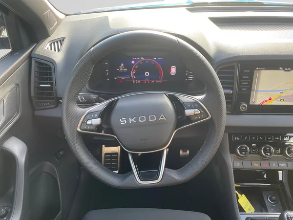 SKODA Karoq (2025) — foto 9 van 20