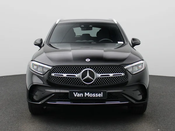 Mercedes-Benz GLC (2025) — foto 23 van 50