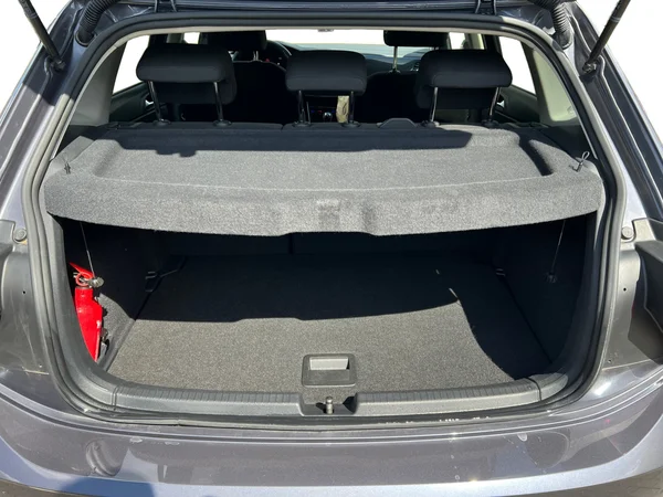 VOLKSWAGEN Polo (2023) — foto 14 van 24