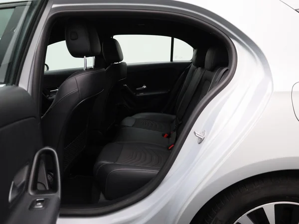 Mercedes-Benz A-Klasse (2022) — foto 2 van 45