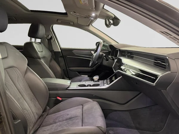 AUDI A6 SW (2026) — foto 2 van 16
