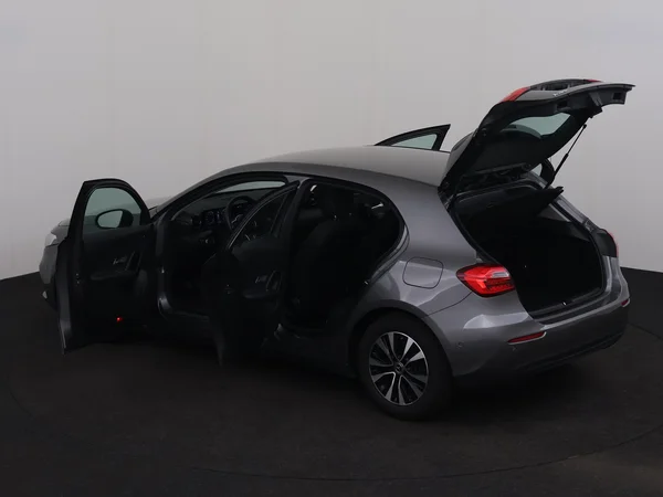 MERCEDES A 180 (2022) — foto 26 van 27
