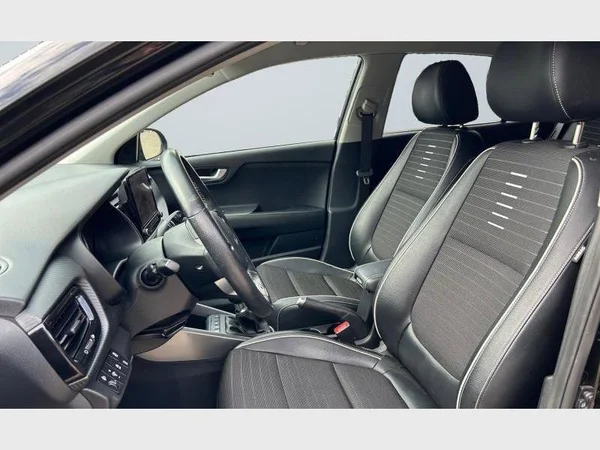 Kia RIO (2022) — foto 25 van 25