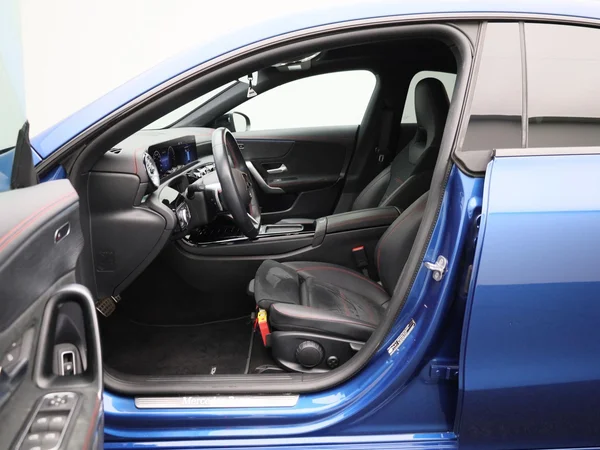 Mercedes-Benz CLA (2024) — foto 57 van 57