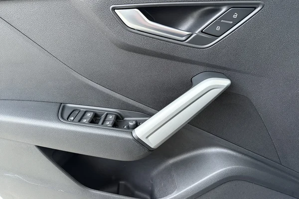 Audi Q2 (2020) — foto 7 van 18