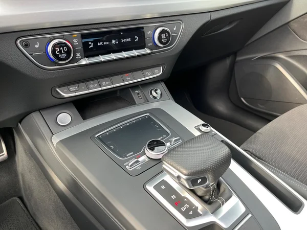 AUDI Q5 Dsl (2019) — foto 3 van 20