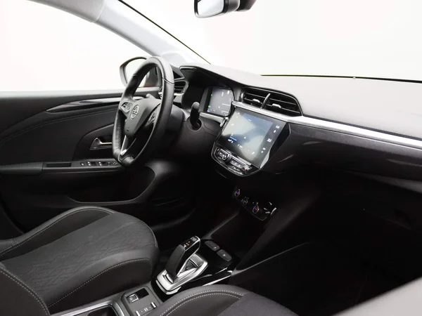 Opel Corsa-e (2022) — foto 25 van 37
