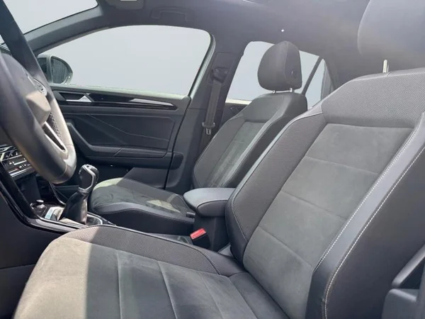 VOLKSWAGEN T-Roc (2023) — foto 10 van 27