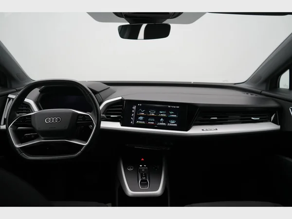 AUDI Q4 e-tron (2021) — foto 6 van 31