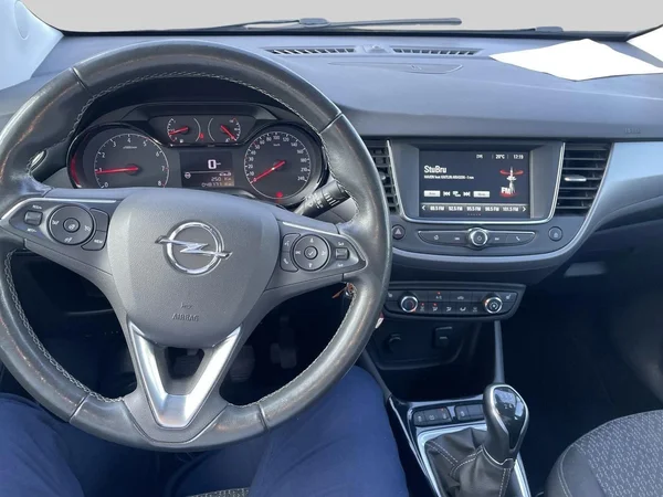 Opel Crossland X (2022) — foto 5 van 17