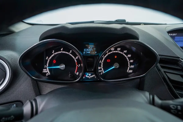 Ford Fiesta (2017) — foto 5 van 87