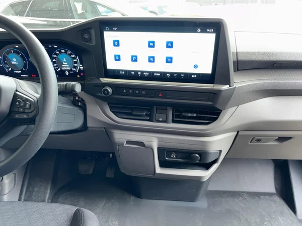 VOLKSWAGEN Transporter T7 28 Fou Lwb Dsl (2026) — foto 3 van 24