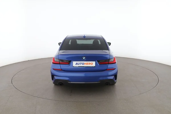 BMW 3-serie (2019) — foto 11 van 16