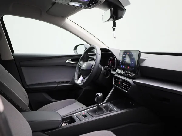 SEAT Leon (2023) — foto 25 van 38