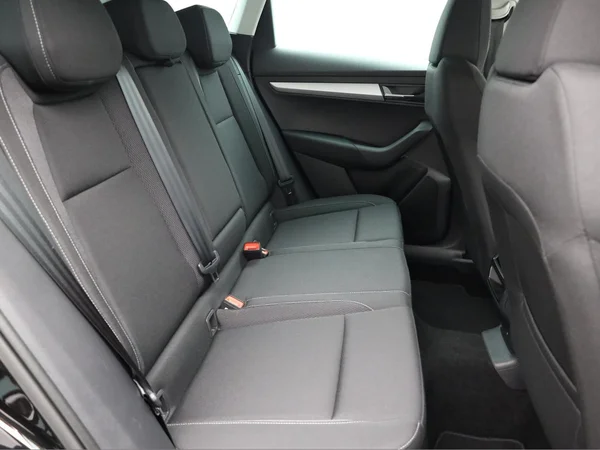SKODA Karoq (2024) — foto 21 van 21