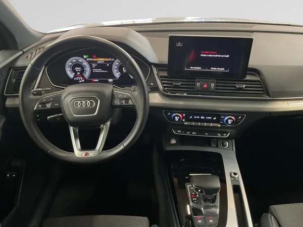 AUDI Q5 Sportback PHEV (2024) — foto 2 van 23