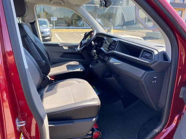 VOLKSWAGEN Transporter T6.1 1200 Caravelle Swb Dsl (2019) — foto 3 van 8