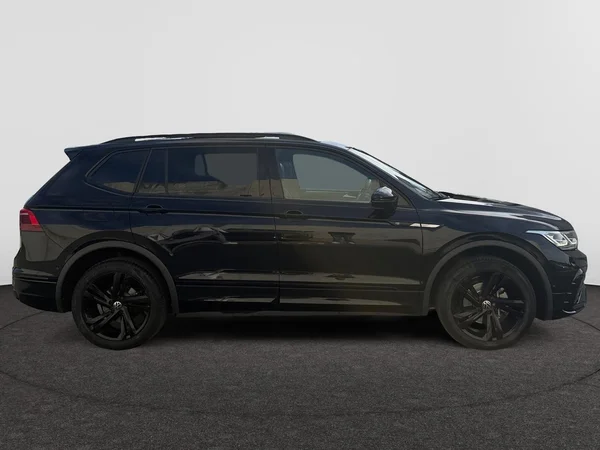 VOLKSWAGEN Tiguan Allspace Dsl (2024) — foto 18 van 22