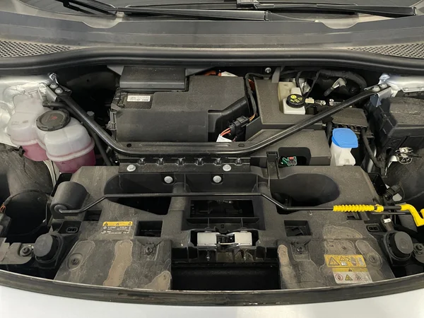VOLKSWAGEN ID.5 (2024) — foto 11 van 24