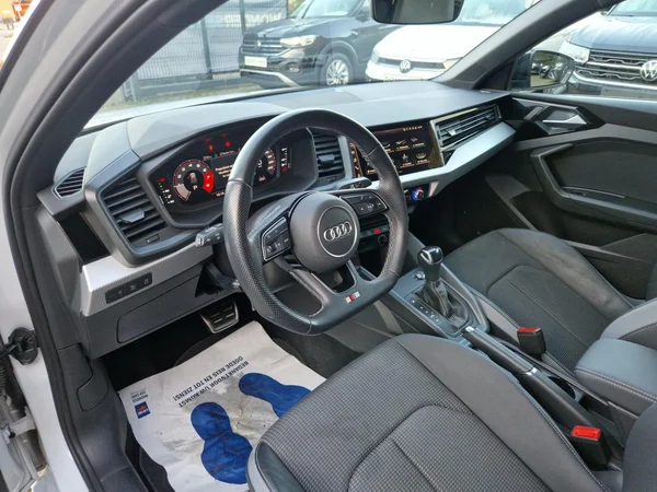 AUDI A1 Sportback (2023) — foto 21 van 23